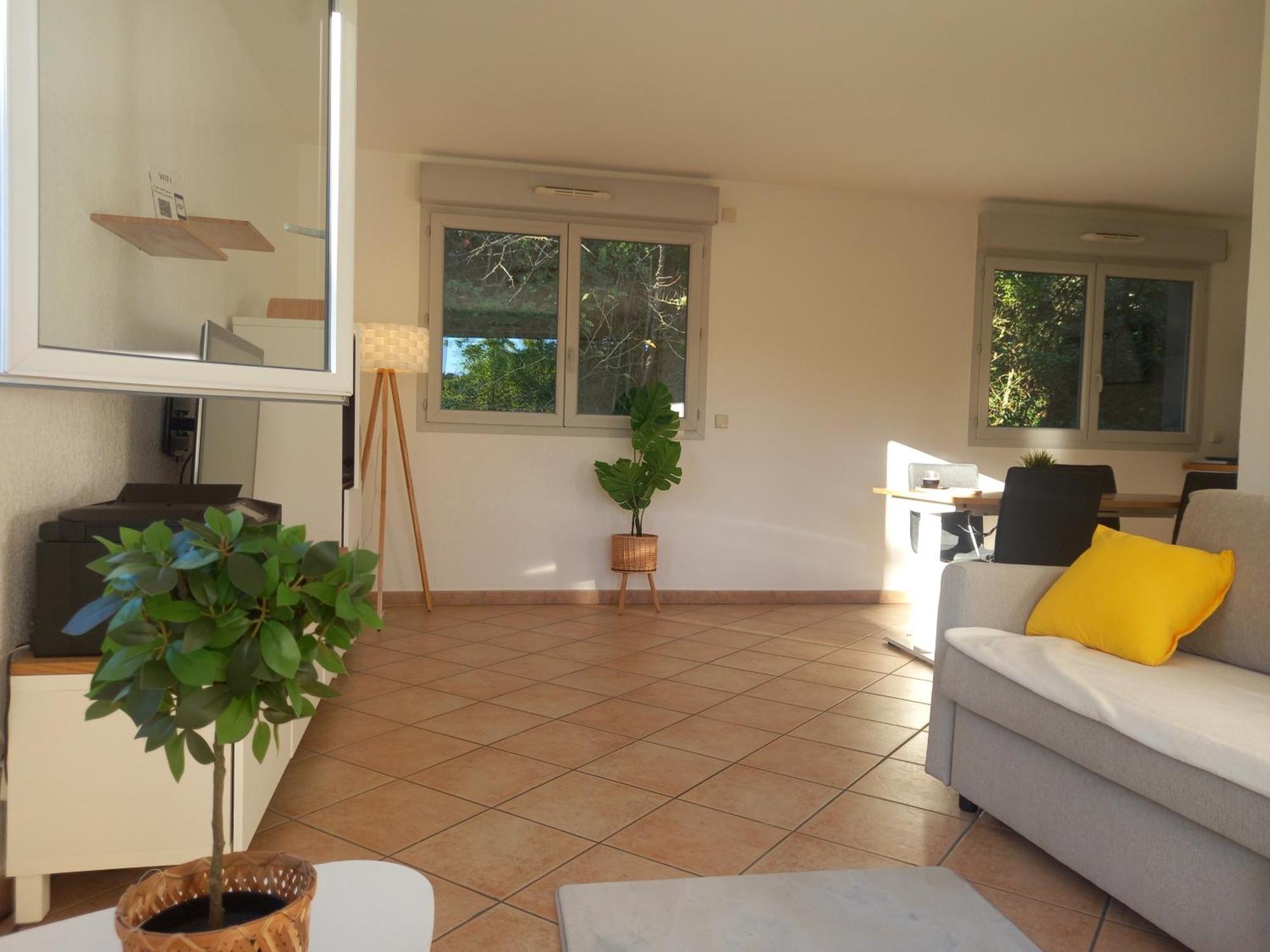 Appartement T2 De 56M2 - Geneve A 5 Min- Parking Prive Gratuit à Saint-Julien-en-Genevois Extérieur photo