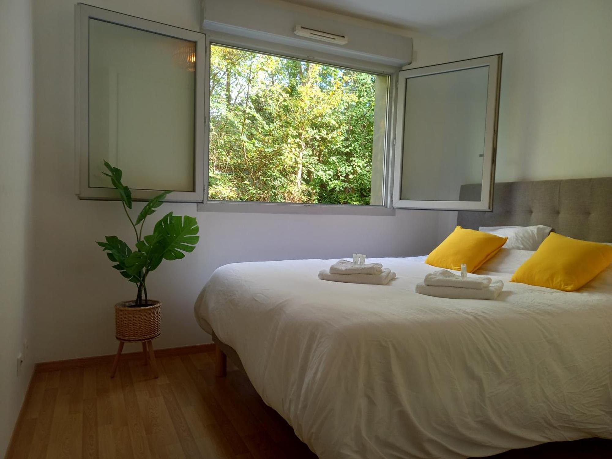 Appartement T2 De 56M2 - Geneve A 5 Min- Parking Prive Gratuit à Saint-Julien-en-Genevois Extérieur photo
